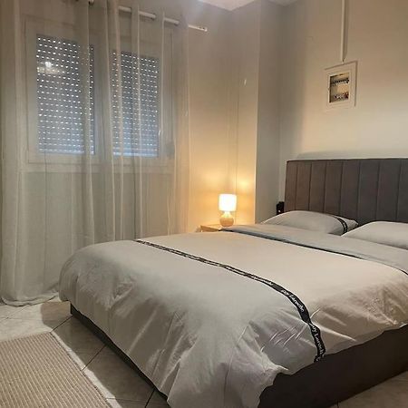 Letty'S Cozy Flat Apartment Peraia  ภายนอก รูปภาพ